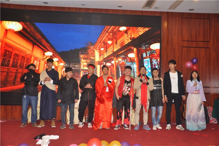 萬(wàn)磊人歡聚一堂，只為追逐2020“萬(wàn)磊夢(mèng)”！